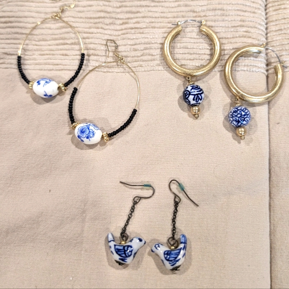 Elegant Blue and Gold Ceramic Earrings Set